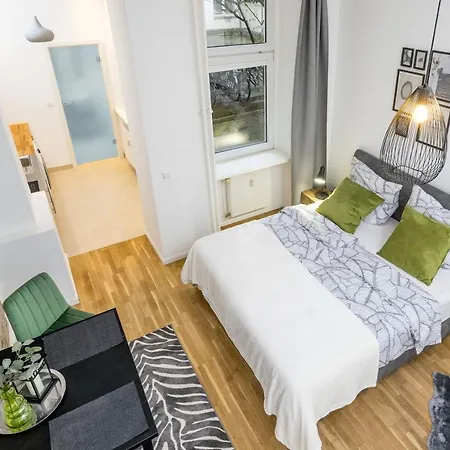 The Koburger Hh, Lovely 1 Bedroom With High Bed Up To 4 Ppl Berlijn Buitenkant foto