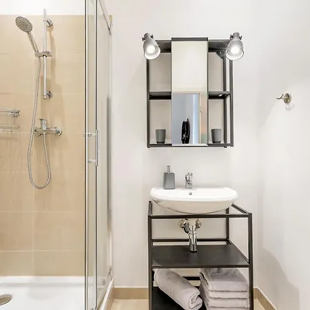 The Koburger Hh, Lovely 1 Bedroom With High Bed Up To 4 Ppl Berlijn Buitenkant foto